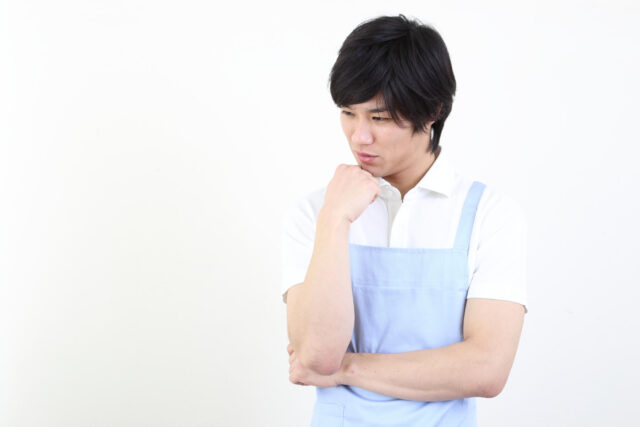 介護職は副業が可能？おすすめの副業や注意点も解説！