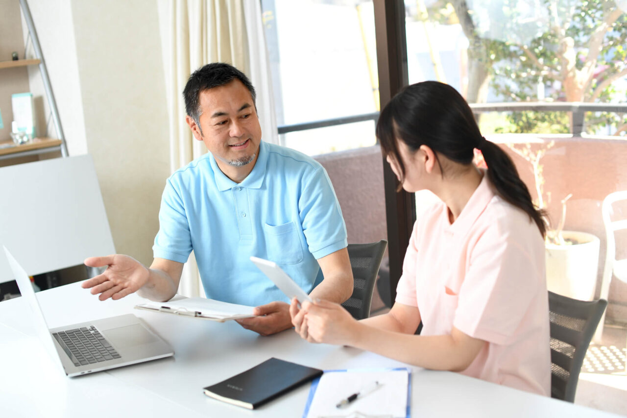 サービス提供責任者を目指す方へ！資格要件・仕事内容・給与などを解説