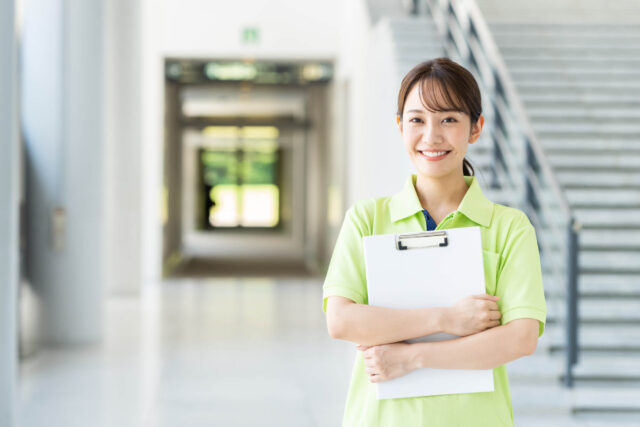 当直とは？基本ルールや宿直・日直・夜勤の違い、具体的な仕事内容まで紹介