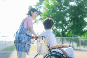 介護と介助の違いとは？定義や業務内容、注意点もそれぞれ解説！