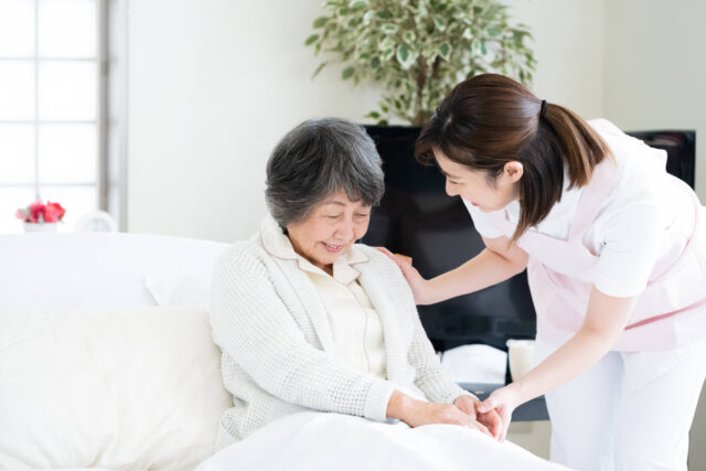 訪問介護の仕事内容！必要な資格や向いている人の特徴などを解説！